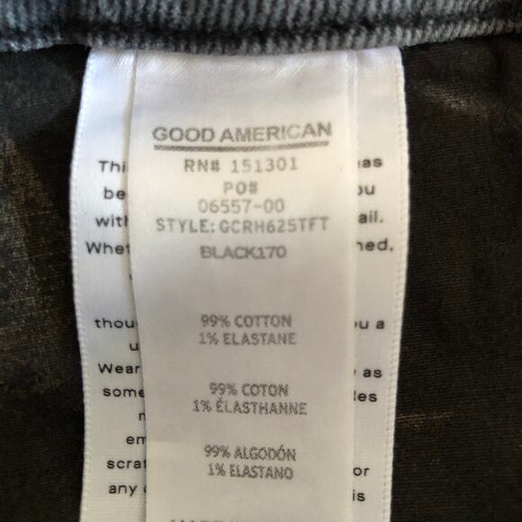 Good American Good Classic Raw Hem Jeans in Black 170, Size 6/28 - Picture 5 of 7